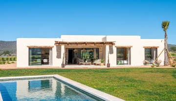 Resa Estates Ibiza te koop for sale finca modern finca .jpg